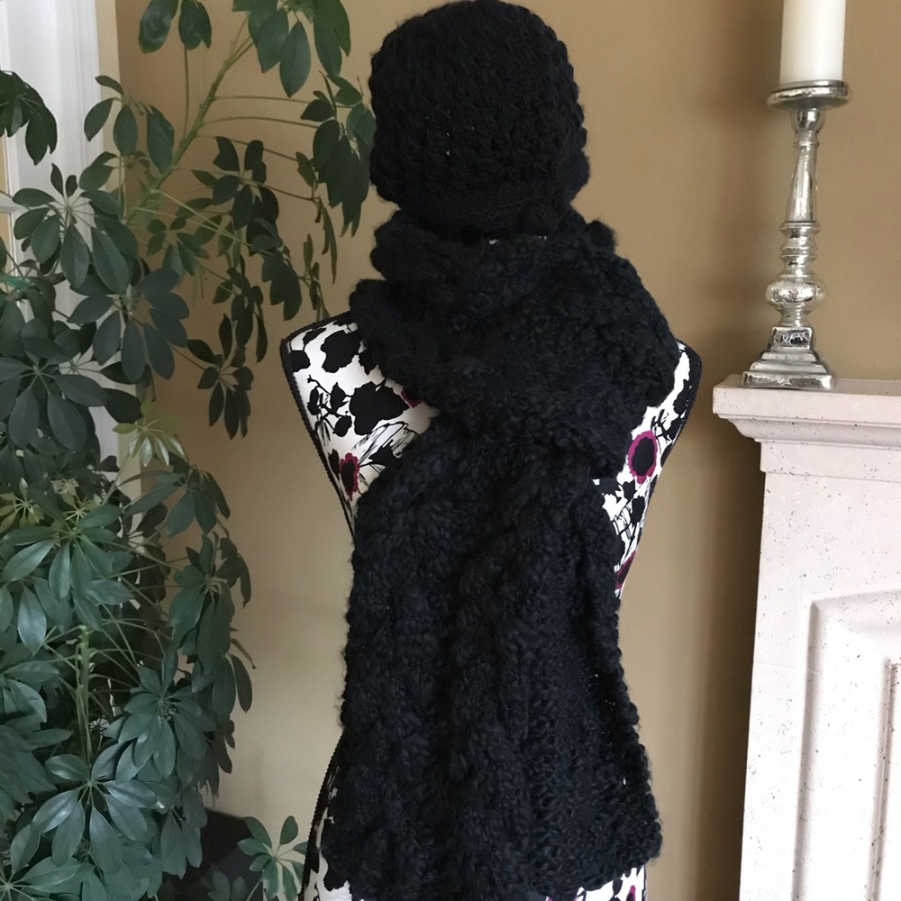 Cute San Diego Hat Co Knit Scarf/Hat Set